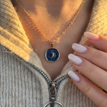 Įkelti vaizdą į galerijos rodinį, Grandinėlė su mėnuliuko pakabuku
