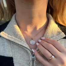 Įkelti vaizdą į galerijos rodinį, Grandinėlė su pasagėlės pakabuku
